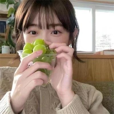 女人河海报